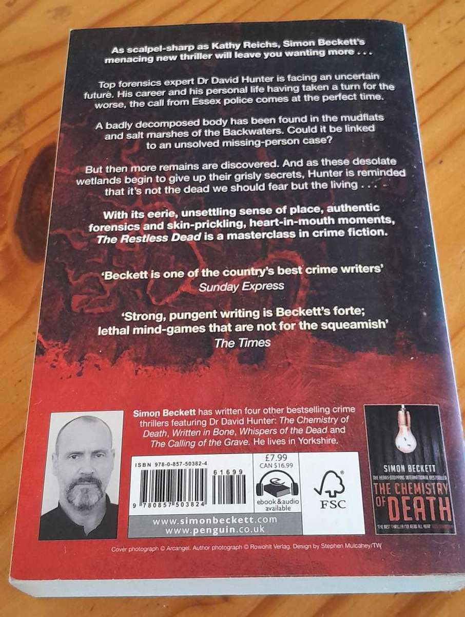 The Restless Dead-Simon Beckett