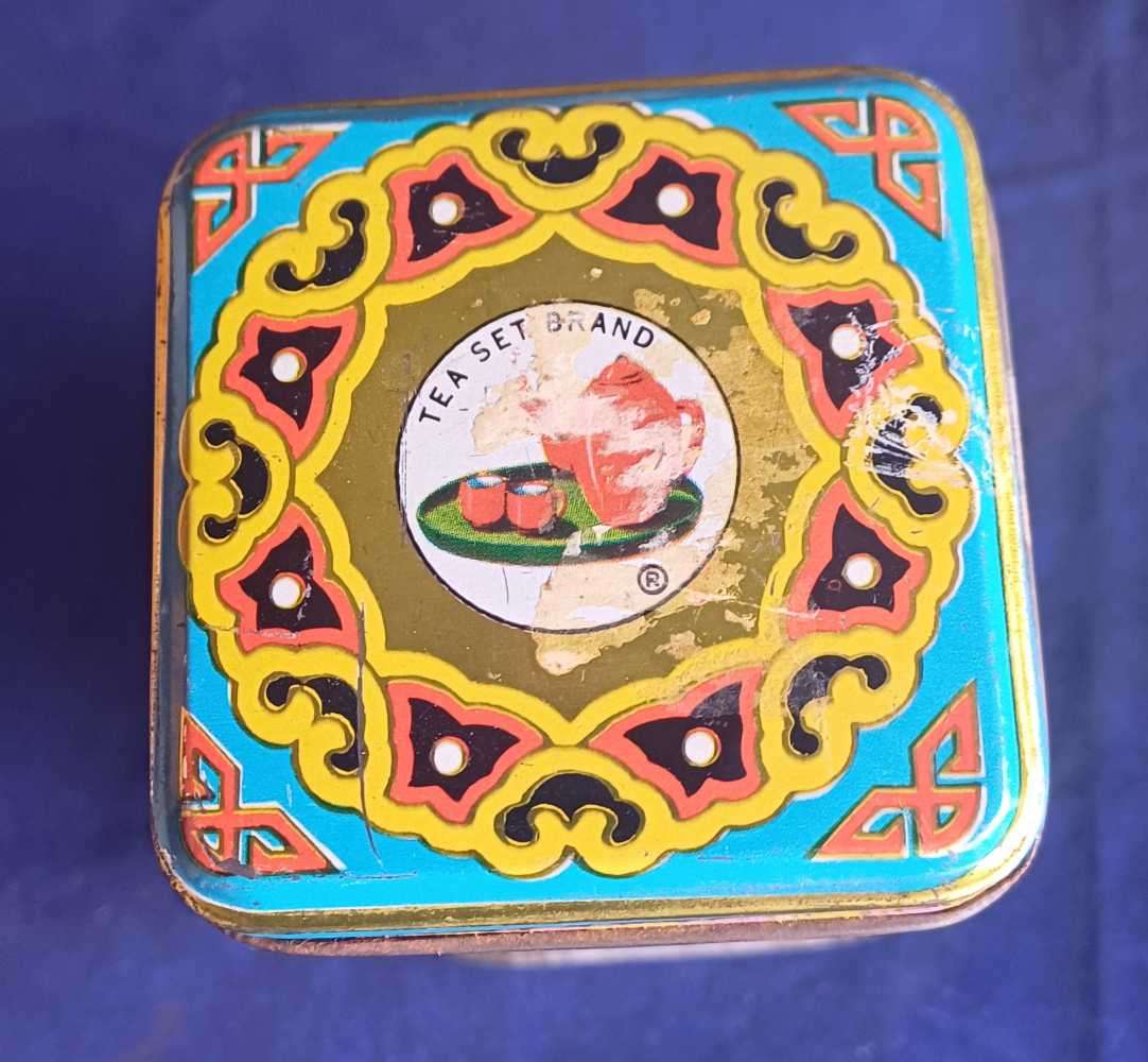 Mint tea tin