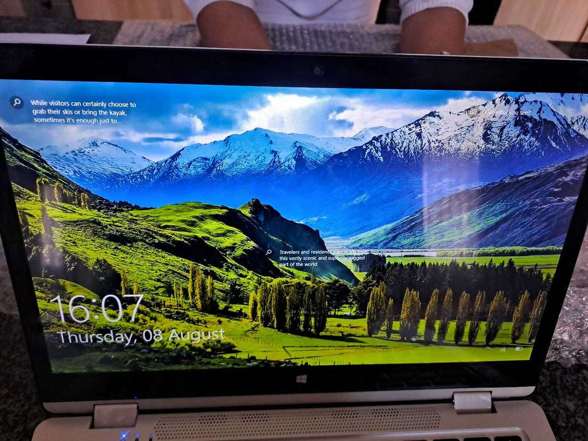 Mercer guru laptop touch screen