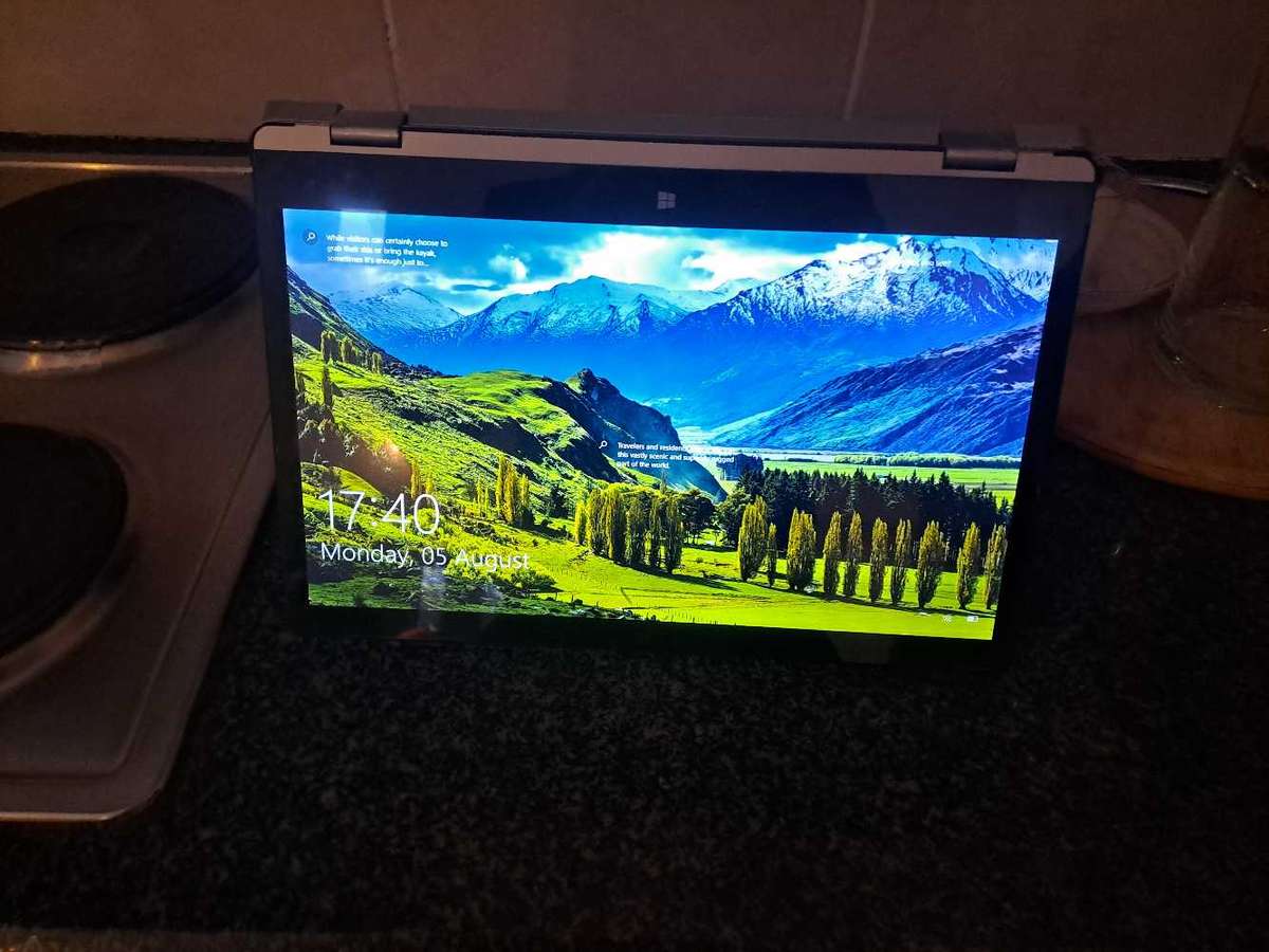 Mercer guru laptop touch screen