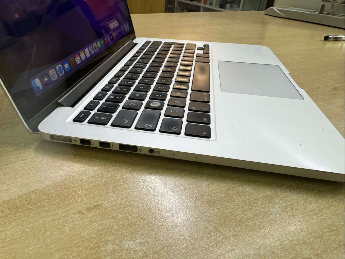 MacBook Pro Retina 13-inch early 2015, i5 CPU, 8GB Ram, 480GB SSD, Montery macOS Pre-Owned