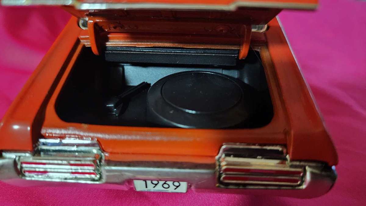 69' GTO "The Judge" (1:18)