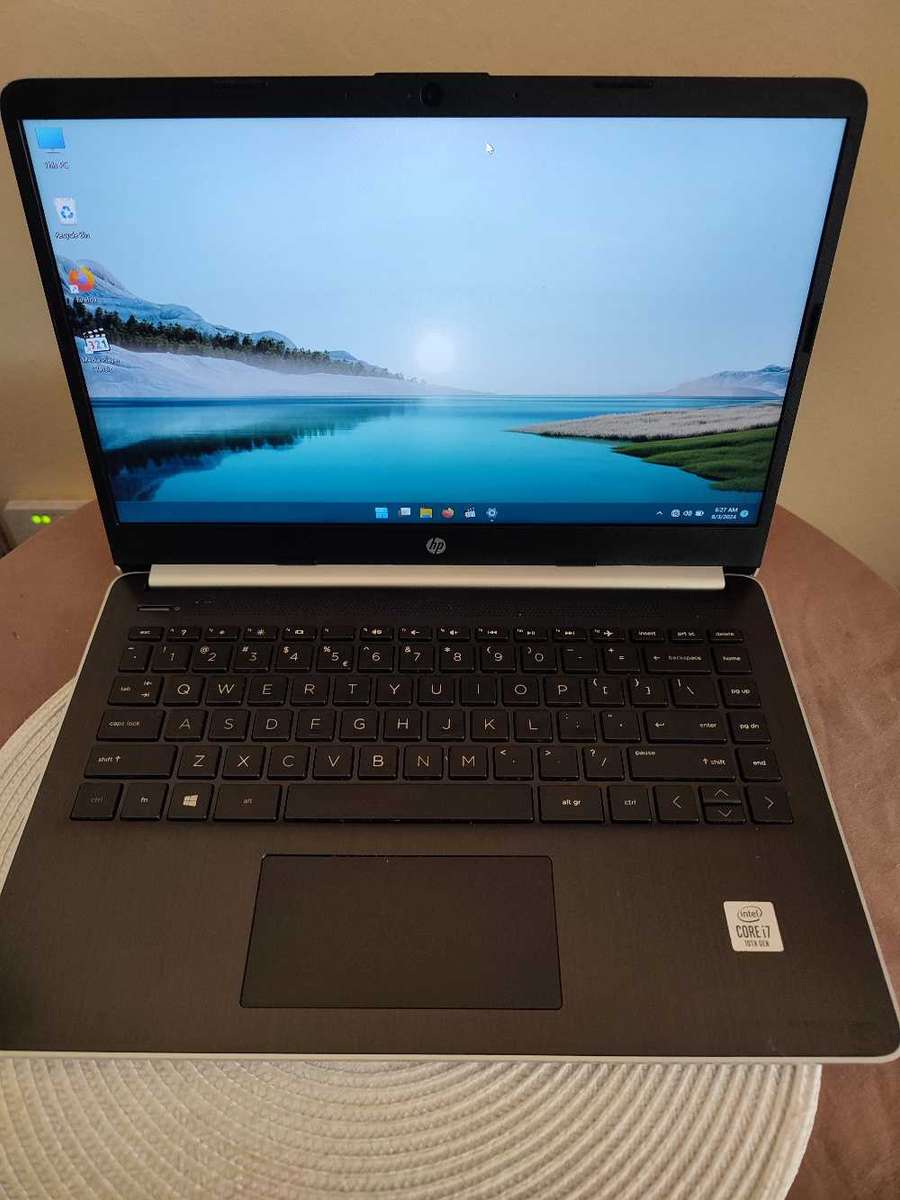 HP Notebook 14s 512SSD, 8GB RAM, Windows 11 Pro LAPTOP