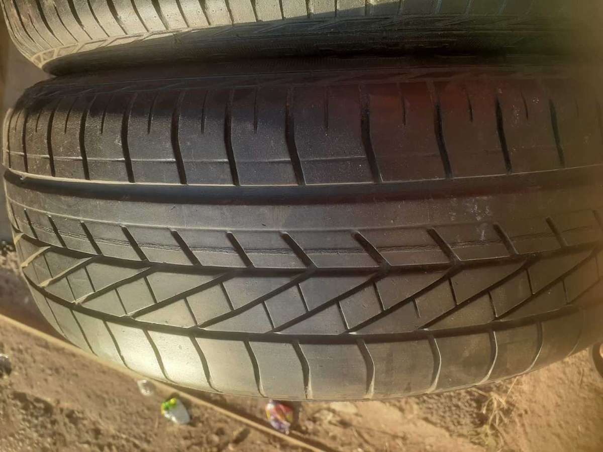 Quality Second hand tyres in all sizes and in  assorted brands
