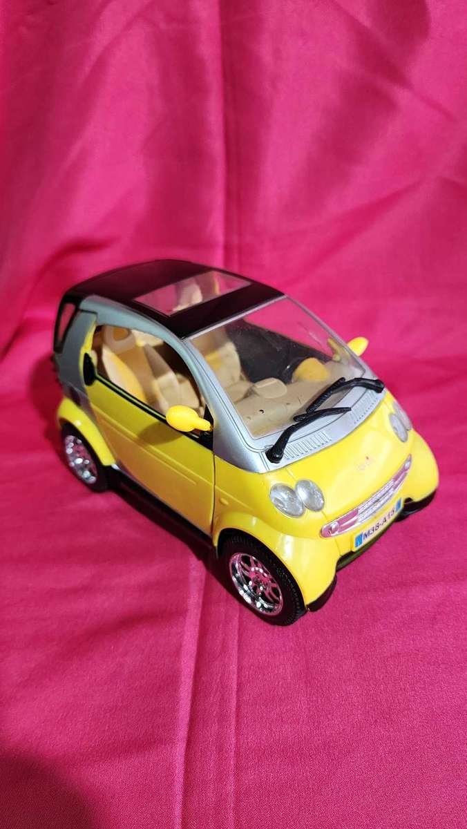 BIG "Smart-Car" Battery Operated (Model)