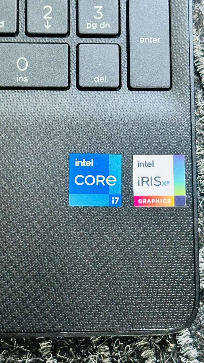 HP Laptop  1 1th Gen i7 Quad 12GB Ram 1TB HDD 1080p Led Display iRIS Graphics - Excellent Condition