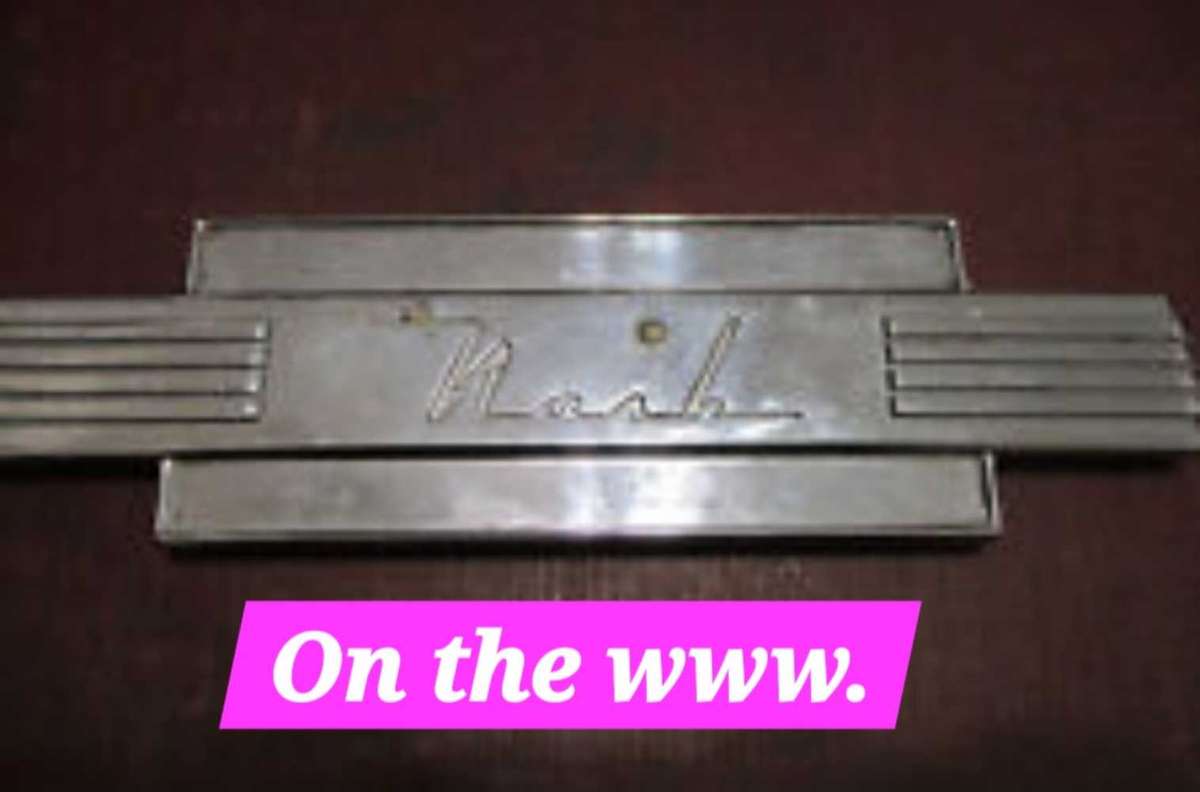 NASH Car Badge