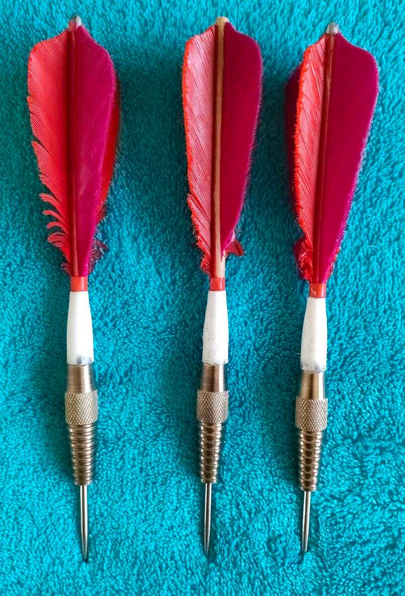 Vintage feather darts