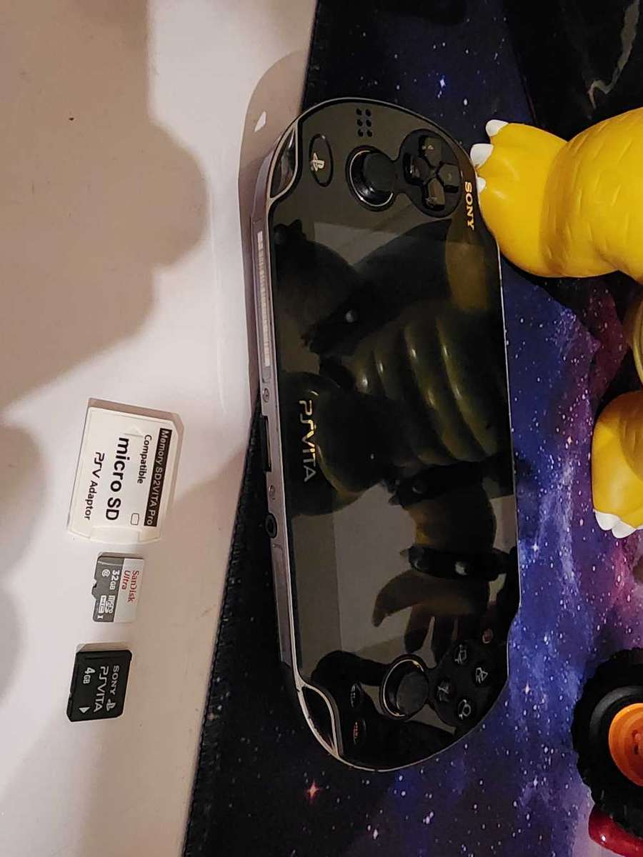 PS VITA OLED MODEL 32GB Modded