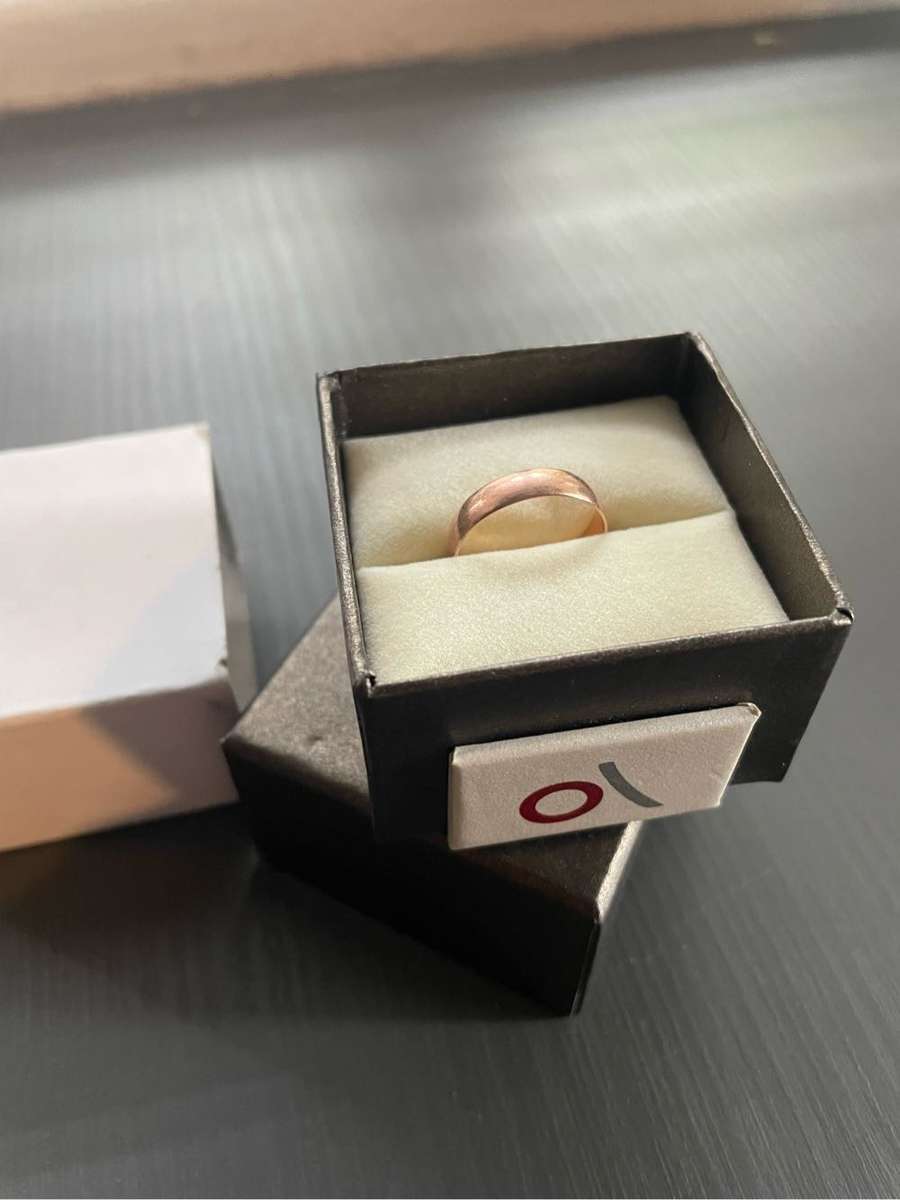 9ct Rose Gold Wedding Ring