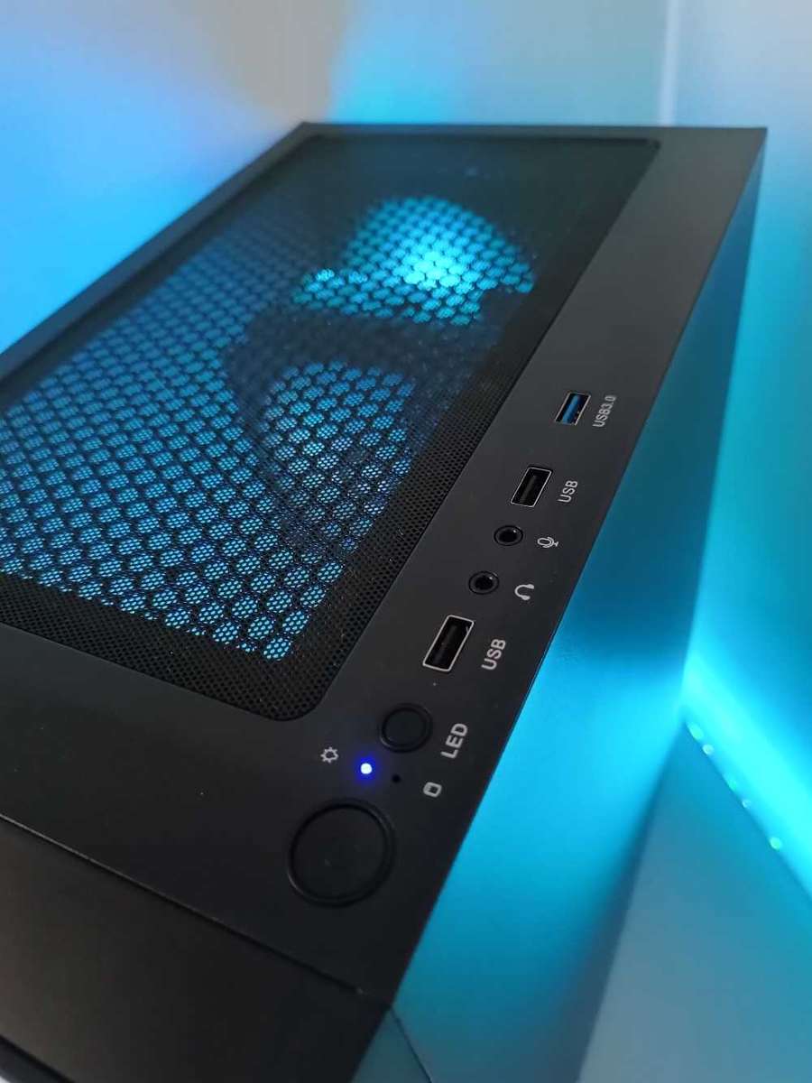 i7 Gaming PC*Radeon*512GB SSD*16GB Ram