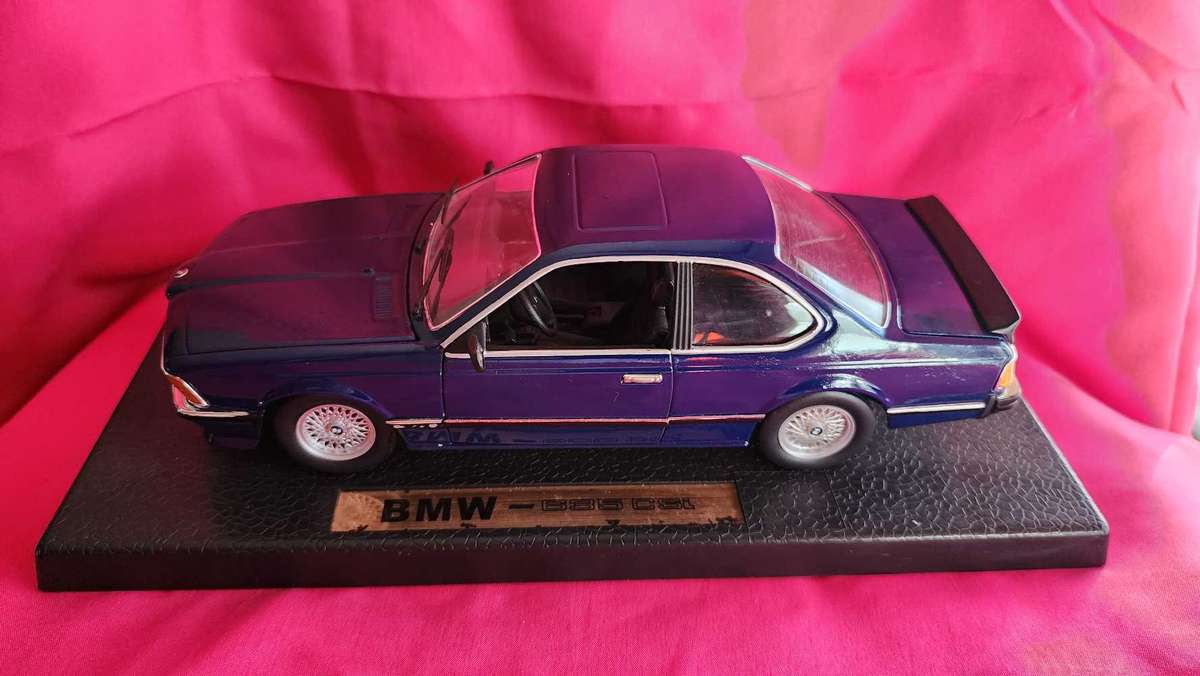 BMW 635 CSi (1:18)