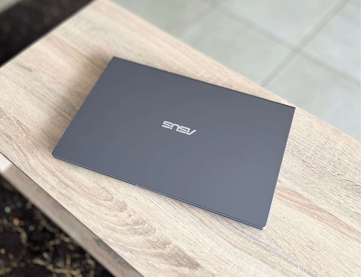 Asus Vivobook 11th Gen i7, 16GB RAM, 512SSD, FHD