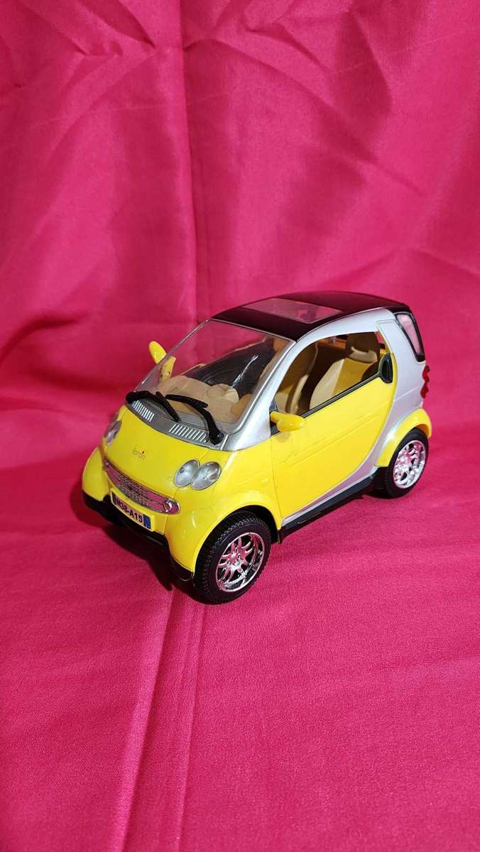 BIG "Smart-Car" Battery Operated (Model)