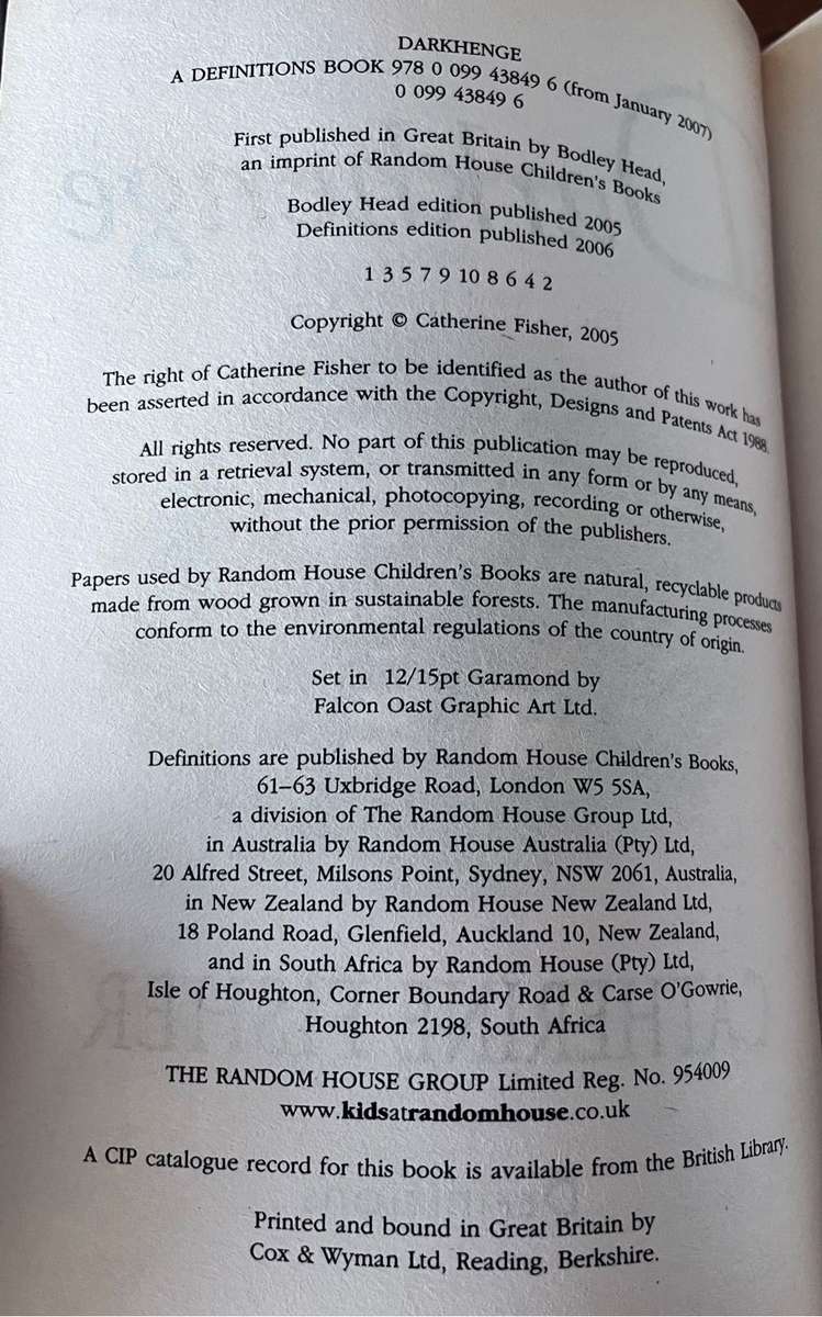 Darkhenge - Catherine Fisher (2006)