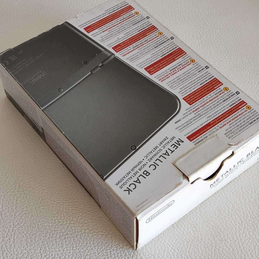 "New" Nintendo 3ds XL console
