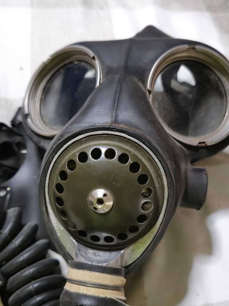 Military  gas mask