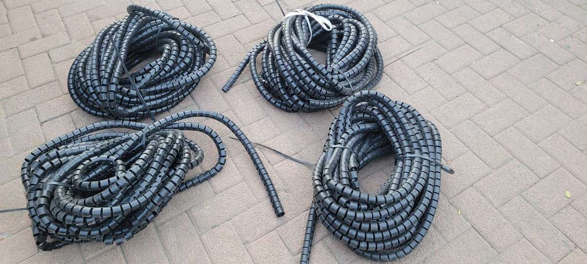 7.4m Spiral Hose Guard (25mm Diameter)