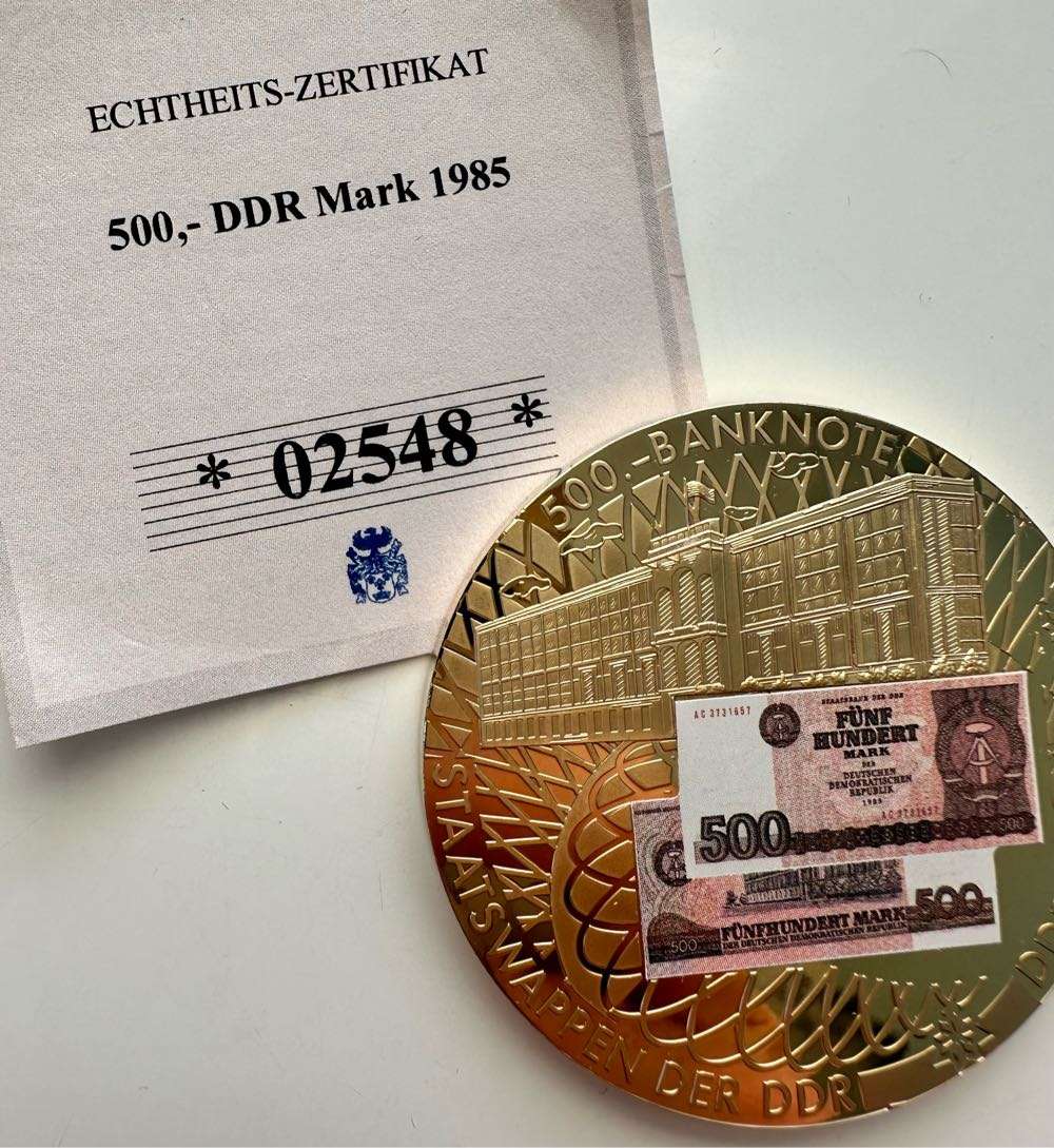 RARE 50MM TOP MEDAL - 500 DDR MARK 1985 - WITH CERTIFICATE AND SEALED