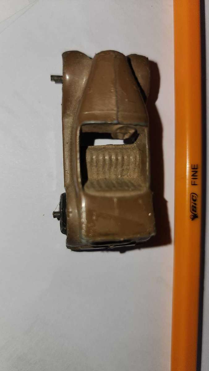 Dinky Austin #35d of the 1940's