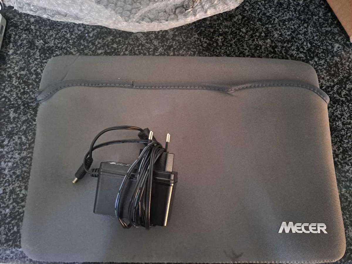 Mercer guru laptop touch screen