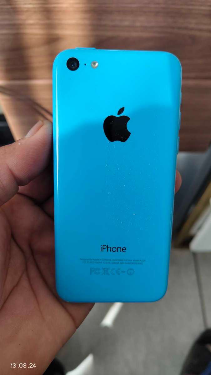 iPhone 5c blue  A1529 (Pre owned)