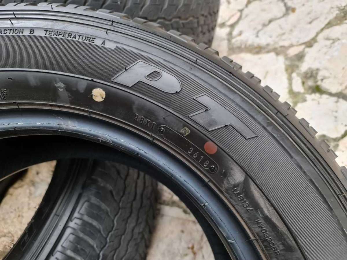 265/60/18 Dunlop Gtandrak AT used tyes