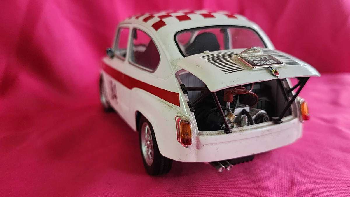 61' Fiat Abarth  1:18