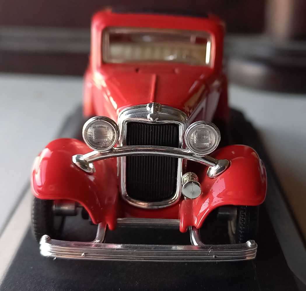 Ford Coupe 1932 by Road Signature 1/43
