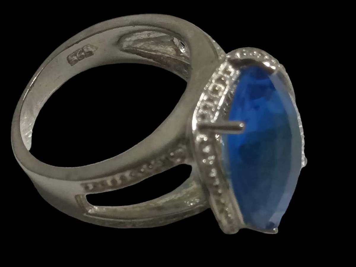 925 Sterling Silver Vintage Ring, Beautiful Big Blue Sone