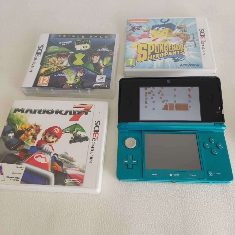 Nintendo 3ds European region  console with games