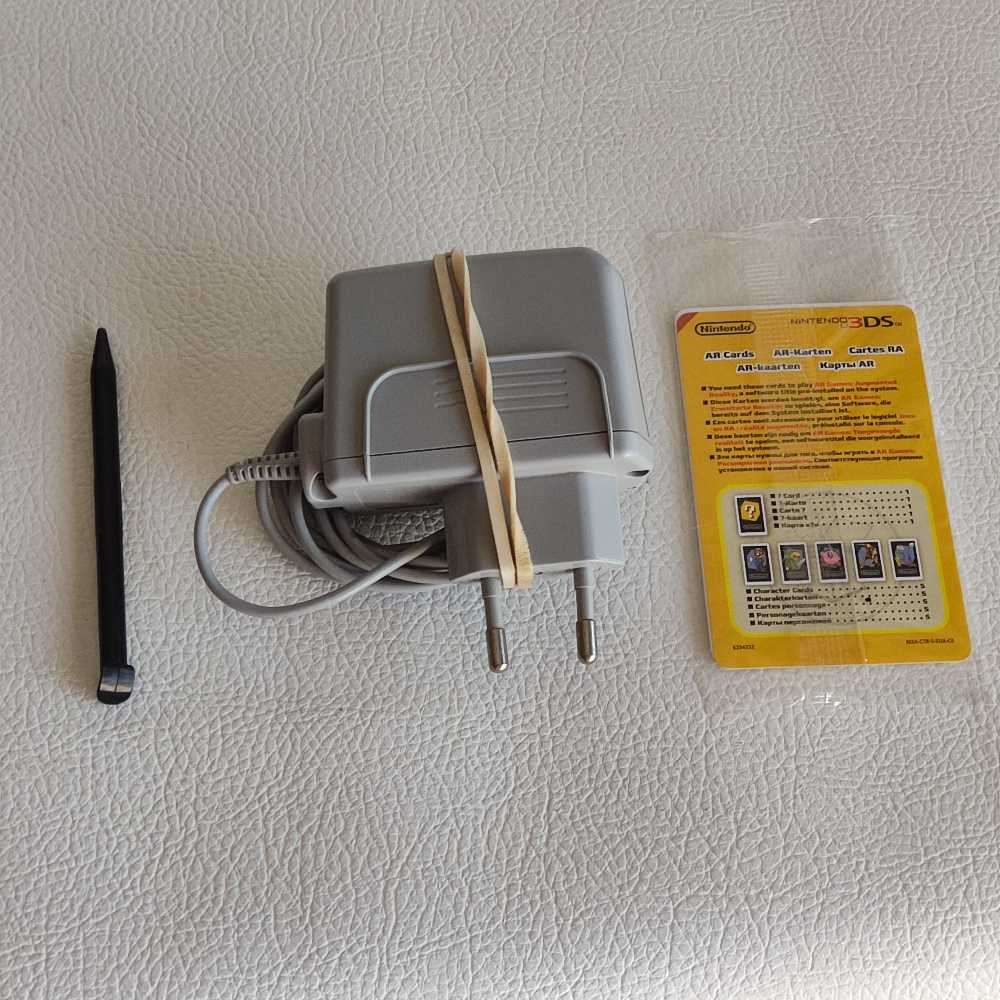 "New" Nintendo 3ds XL console