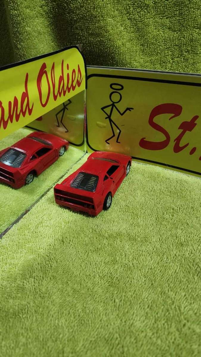 Maisto Ferrari F40 1/33