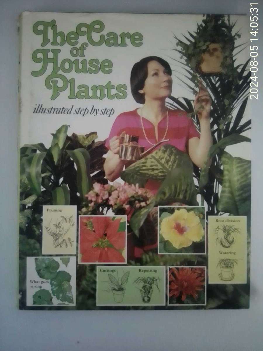 8 x Gardening Books.