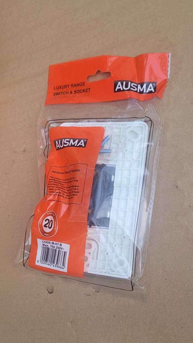 AUSMA 20A Luxury Range Switch & Socket (Bid Per Piece)