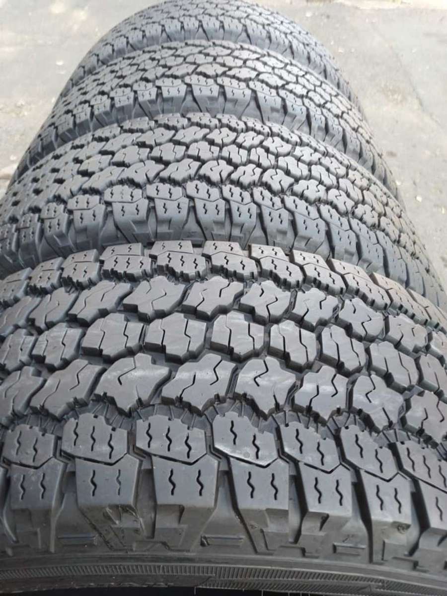 265/60/18 Goodyear Wranglar AT. Great Condition