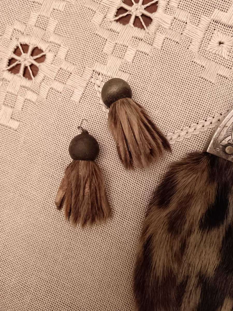 Scottish Leather Sporran with Rabbit Fur