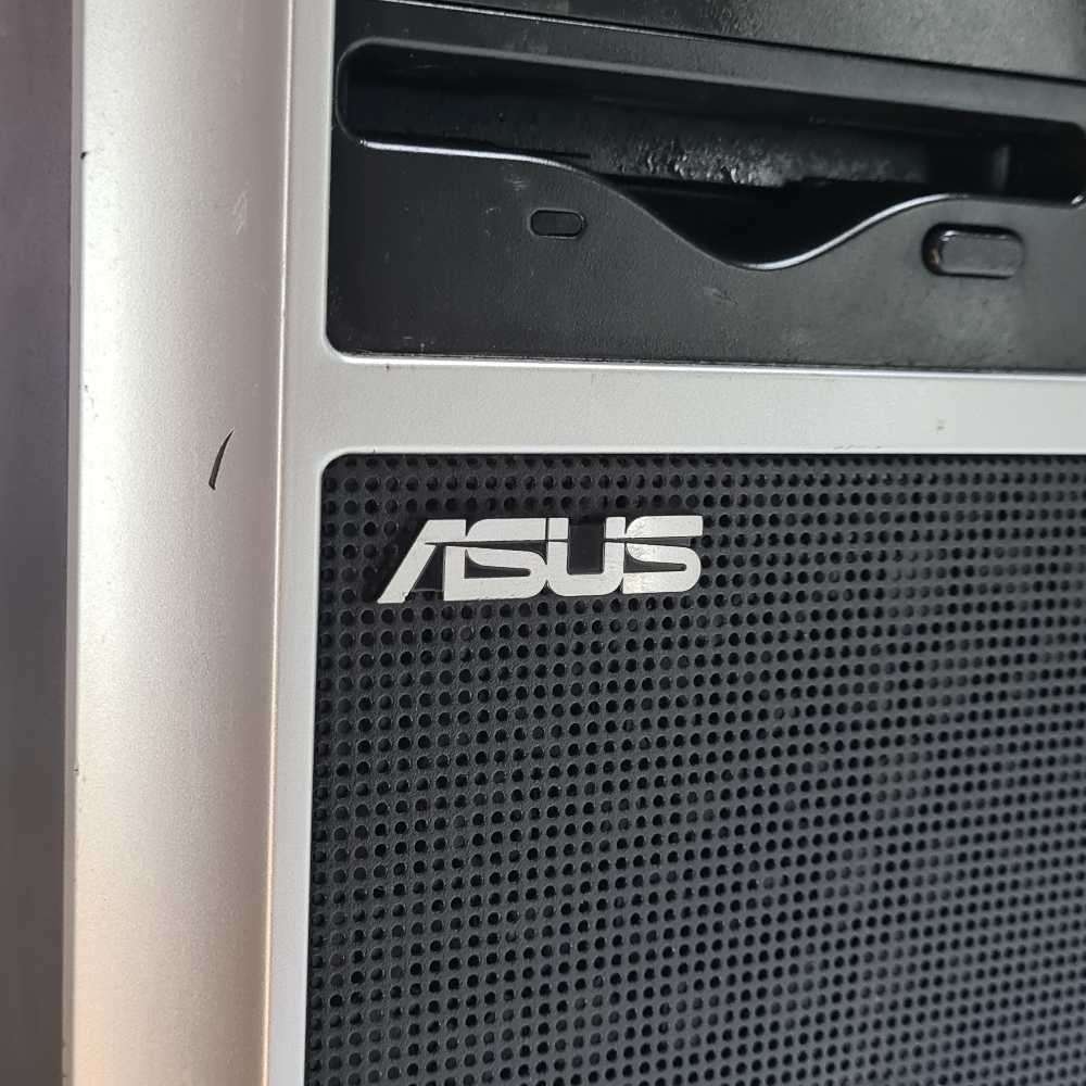 Pentium 4 Asus windows 7 pc