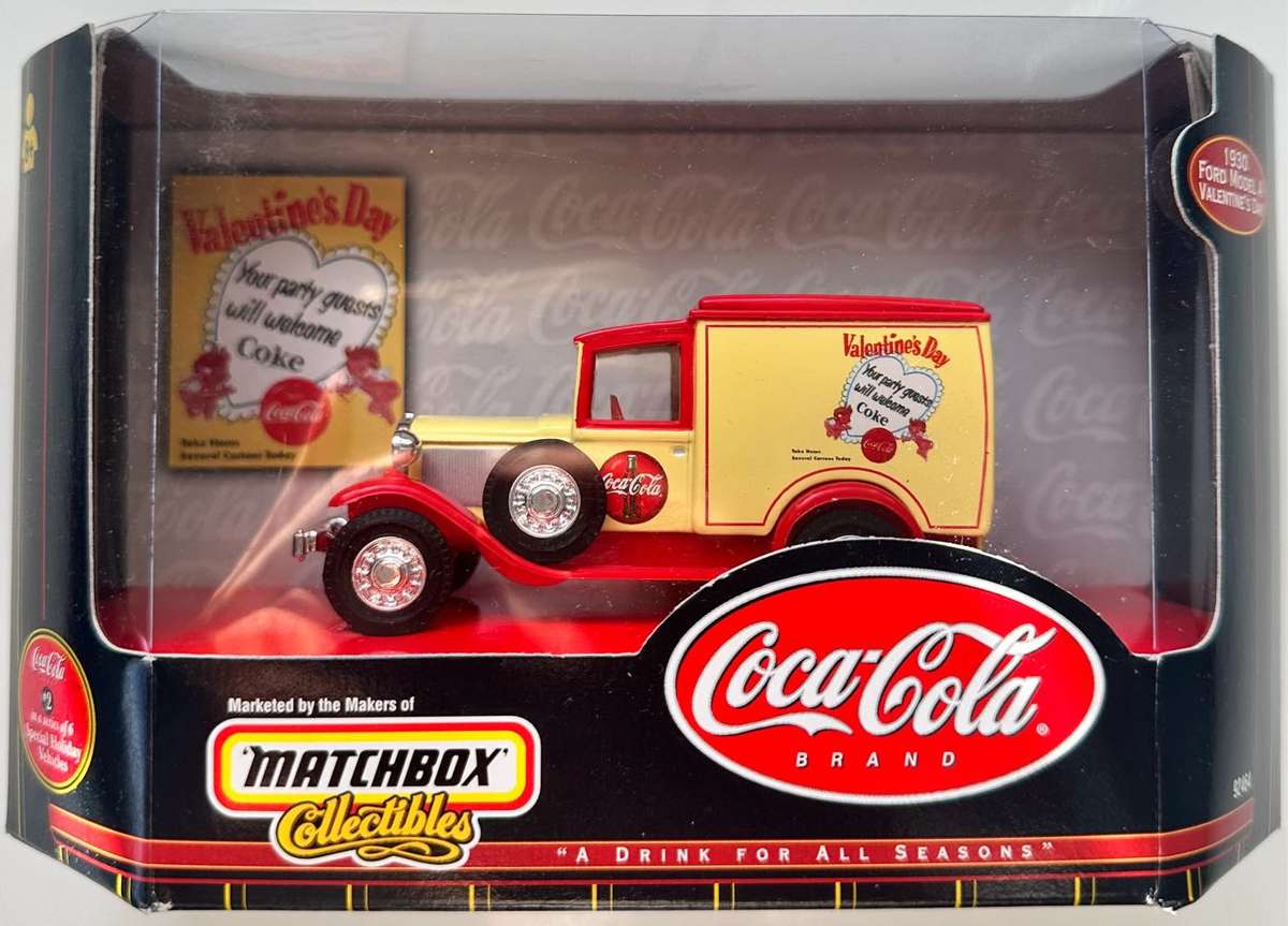 VINTAGE - 1999 MATCHBOX COLLECTIBLES - 1930 FORD MODEL A VALENTINES DAY - TRADITIONAL SCALE