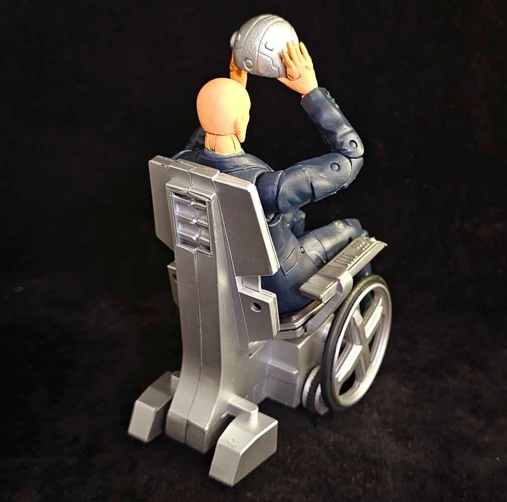 ToyBiz Marvel Legends Professor X