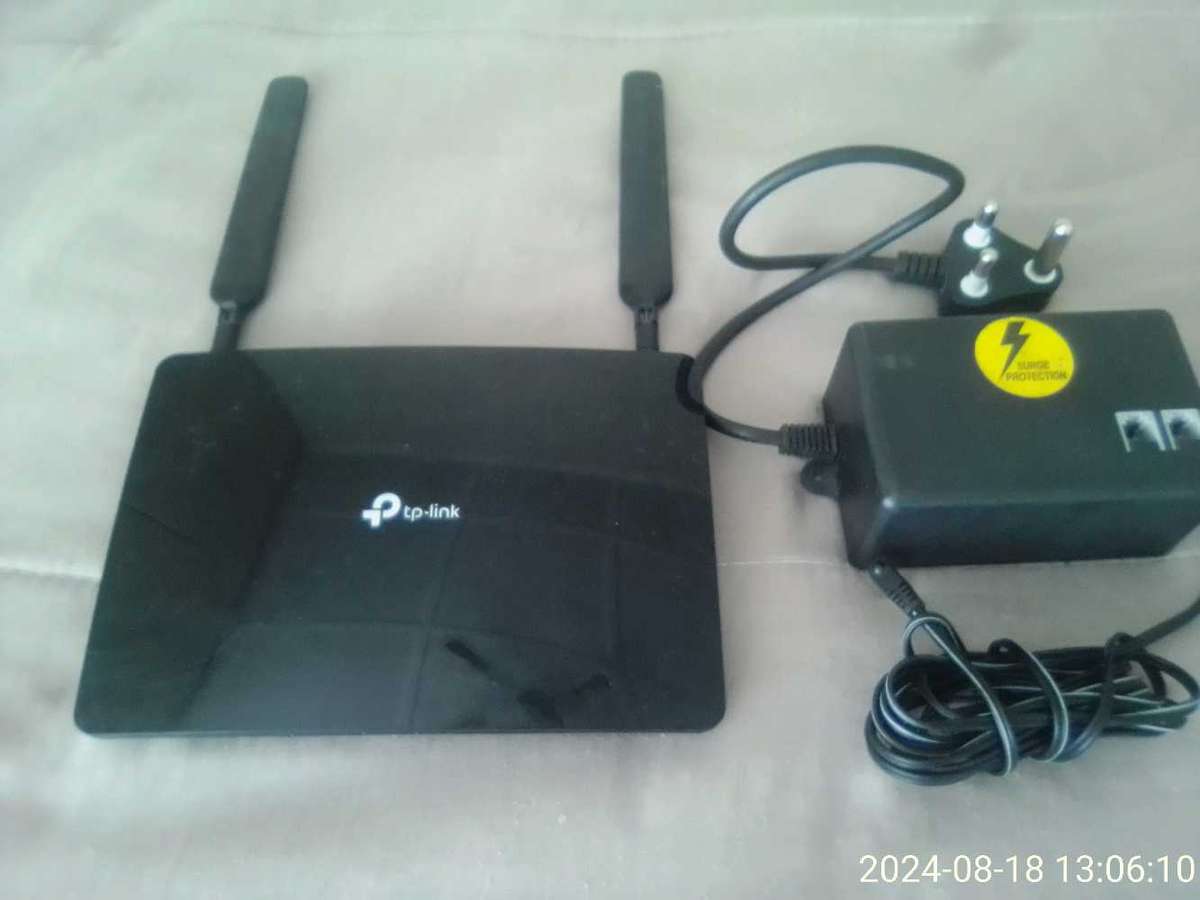 TP LINK ARCHER MR600 WIRELESS ROUTER.