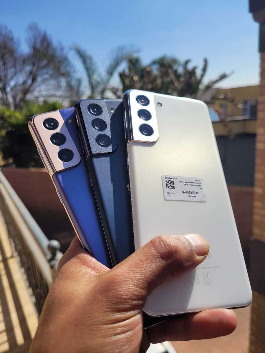 Samsung Galaxy S21 - 5G Dual Sim