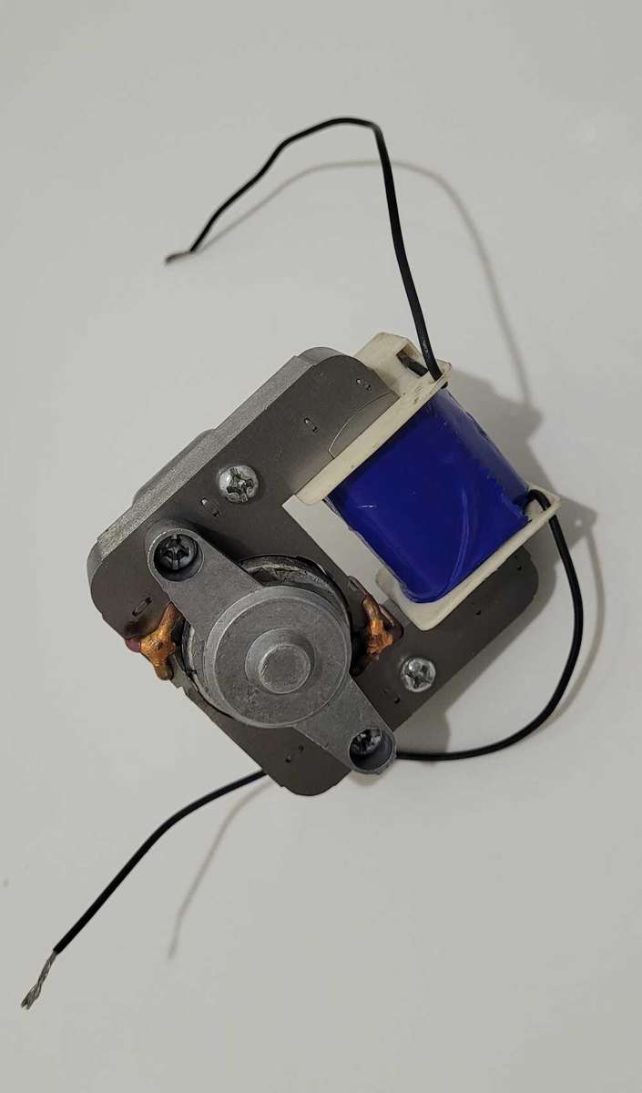 18w Oven Motor YJF6016C. Random Colour: Blue/Black (Bid Piece)