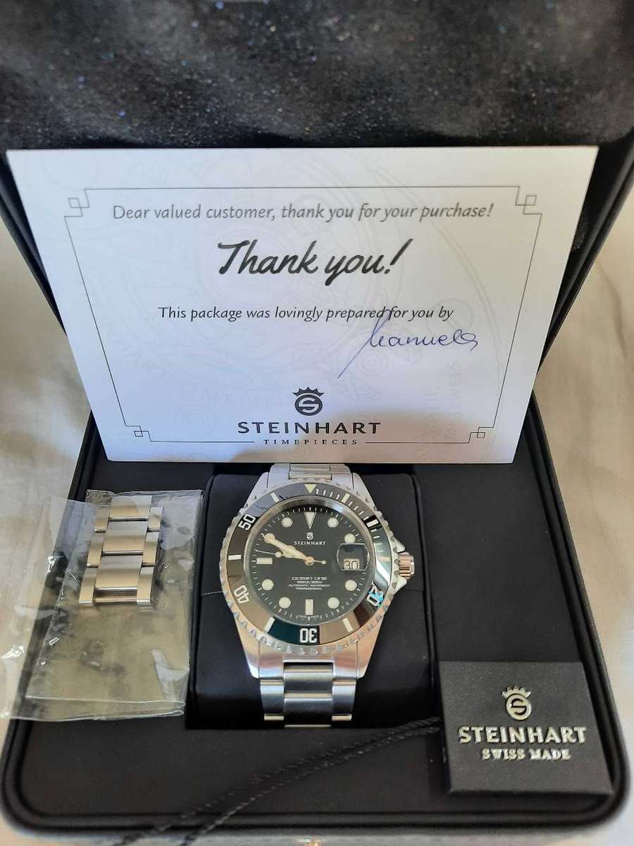 Mens Divers Watch Automatic 42mm Stainless Steel.