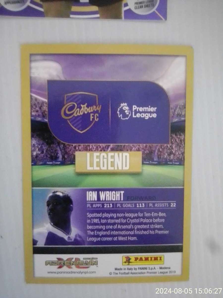 PANINI ADRENALYN FOOTBALL TRADING CARDS - CADBURY FC.