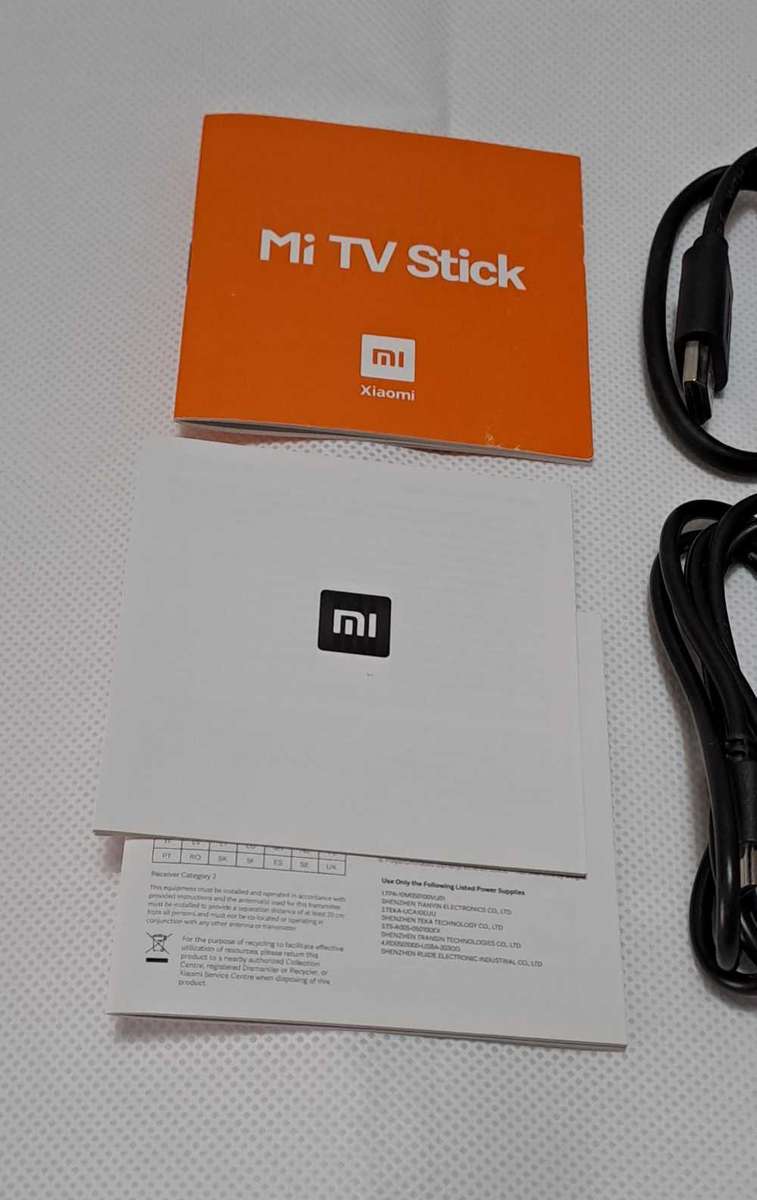 Xiaomi Mi TV Stick Full HD Media Streaming Player (Model MDZ-24-AA) with Bluetooth & Chromecast