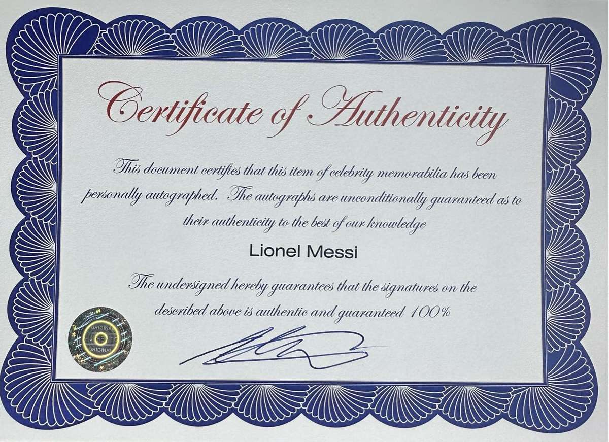LIONEL MESSI -  AUTHENTIC AUTOGRAPH - 100% ORIGINAL - WITH COA