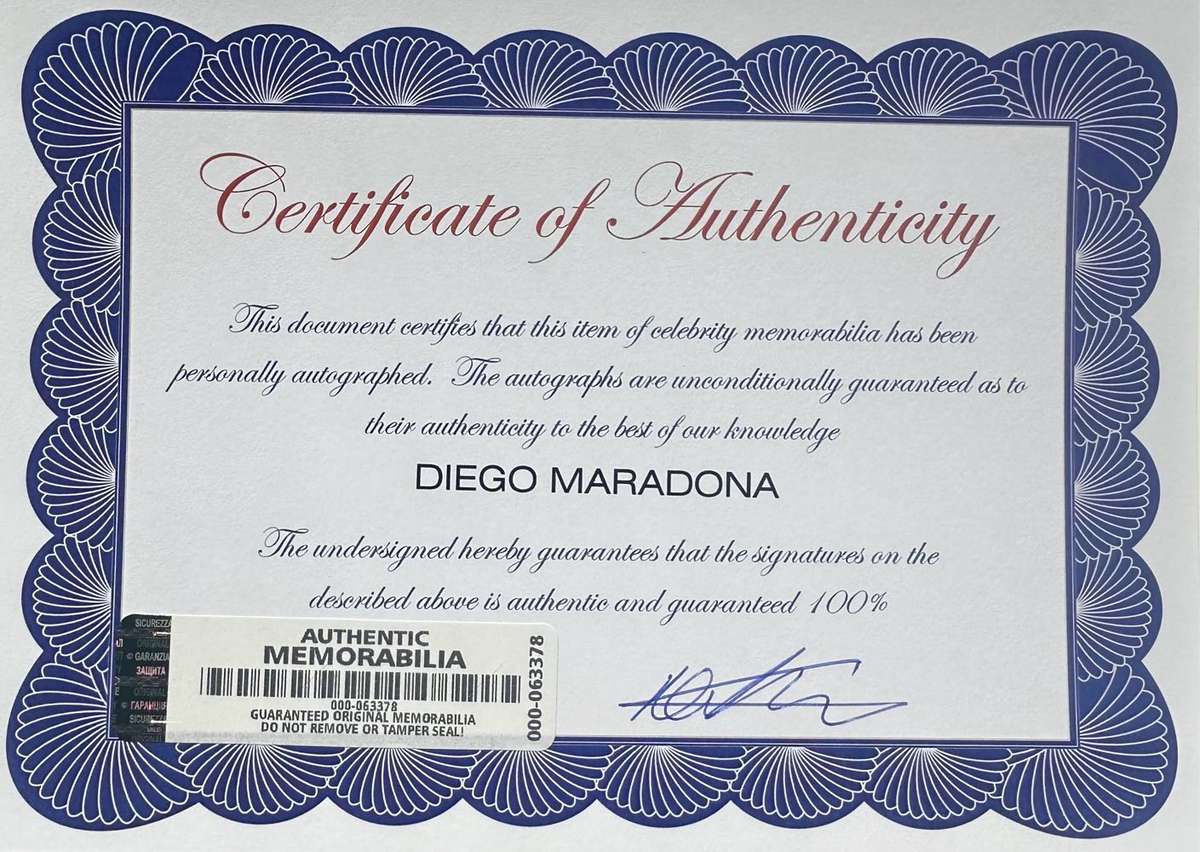 DIEGO MARADONA -  AUTHENTIC AUTOGRAPH - 100% ORIGINAL - WITH COA