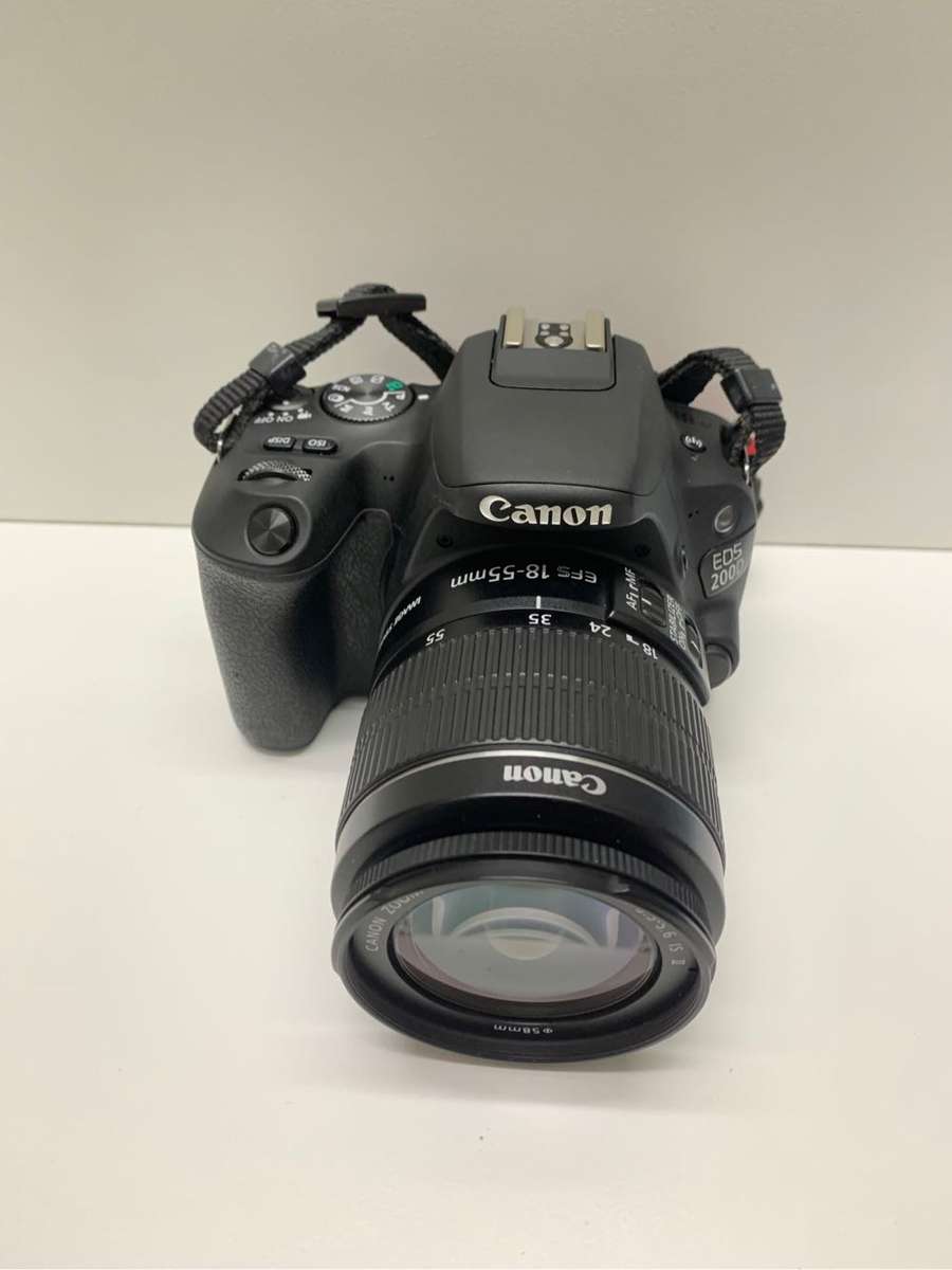 Canon EOS 200D, 24.2 megapixel, 18-55mm kit lens