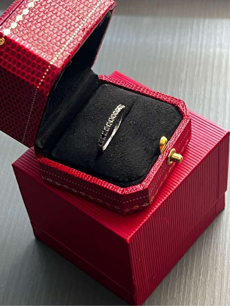 18ct Browns Black Diamond Ring